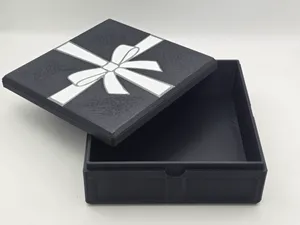 Universal Ribbon Gift Box (4.25" x 4.25")