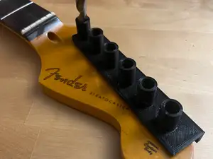 Dima fori paletta Stratocaster 10mm