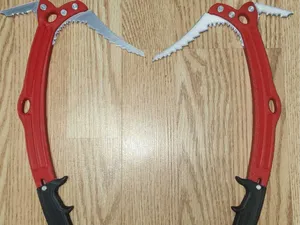 Tomb Raider Ice Axe - Lara Croft