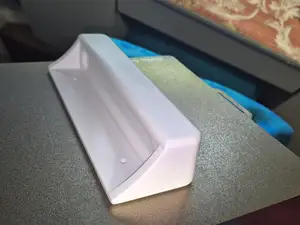 Refrigerator handle