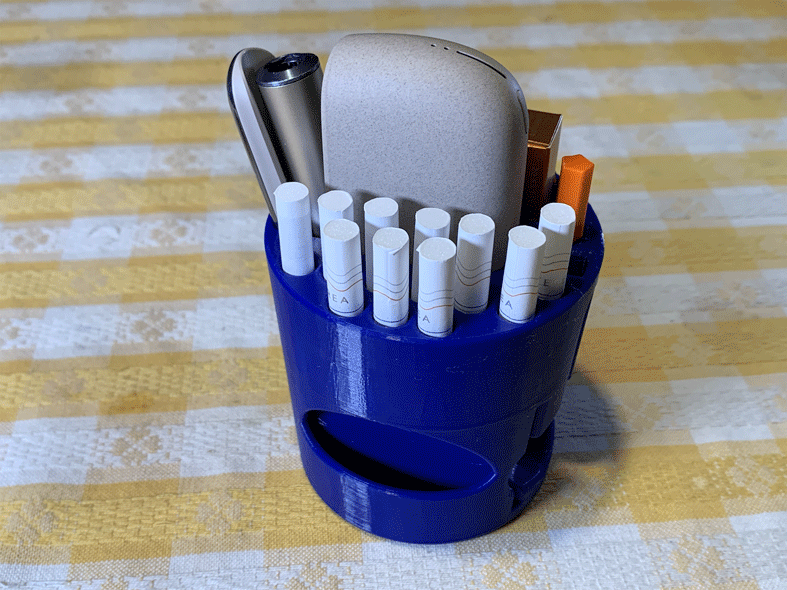 IQOS ILUMA car cup holder