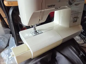 Brother XL-5600 sewing machine extension table