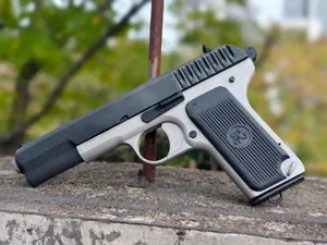 SU Tokarev TT-33 Pistol Toy Model