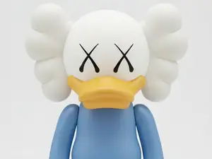 Kaws x Ente