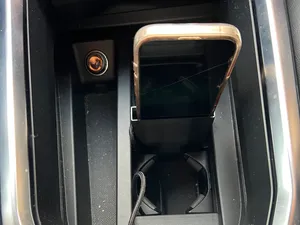 Audi Etron universal phone charger&holder