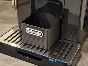 DeLonghi Eletta Explore water and milk drip cup