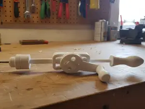 Trapano a Mano