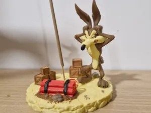 Wile E Coyote - Diorama & Incense Holder|Multipart