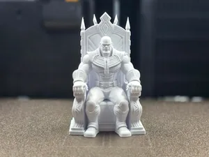 Thanos auf dem Thron