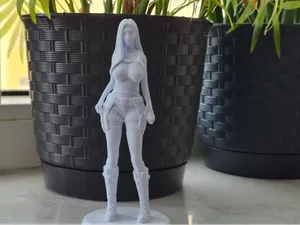 Lara – The Eternal Traveler