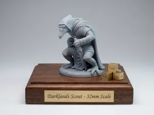 Kenku Rogue / Crowfolk Assassin Miniature
