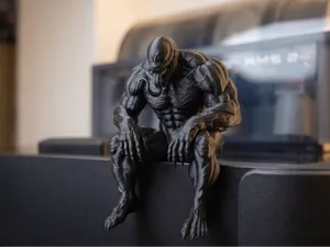 Venom Monitor Buddy  Desk Sitter