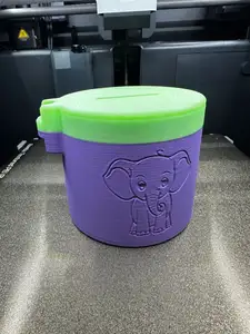 Spardose mit Elefant / piggy bank with elephant 