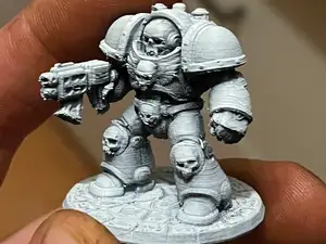 miniature war hammer roboss