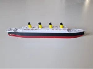 RMS Titanic (easy print)