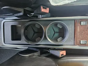 Mercedes W124 front cup holder one piece