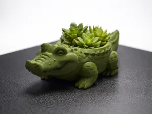 Krokotopf "Sumpfgrinser" niedliche Pflanzenfigur