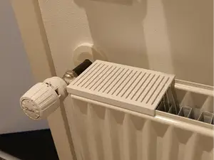 Radiator shelf