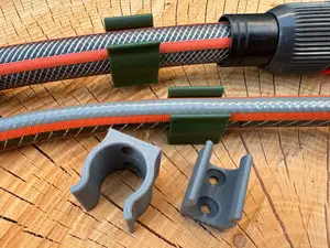 Gartenschlauch Wandklammer 1/2" und 3/4"