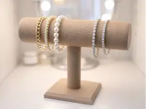 Schmuck Ständer
