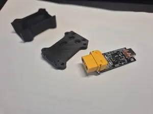 USB-C PD to XT60 Voltage trigger adapter box.