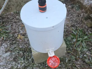 Abreuvoir pour animaux avec flotteur