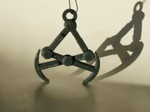 Gravity Hook (print in place)