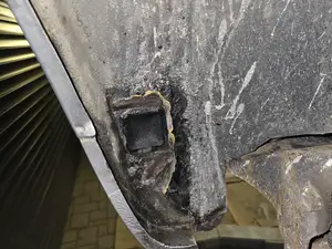 Citroen Xantia_Generic Citroen Mudguard Hole Plug