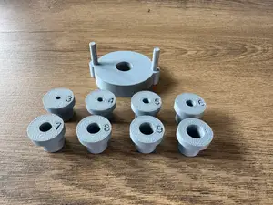 Centering jig for hole drilling