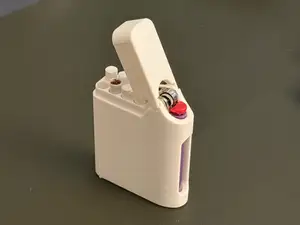 Cigarette & Lighter Case - Bic and 8 Smokes