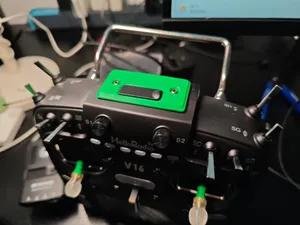 V16顶盖