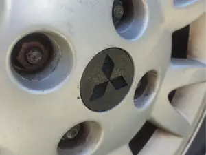 Mitsubishi Colt rim cap