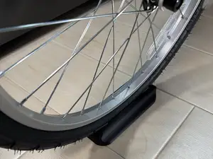 自行車前輪架
