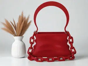 Borsa Fuzzy con Manico e Catena
