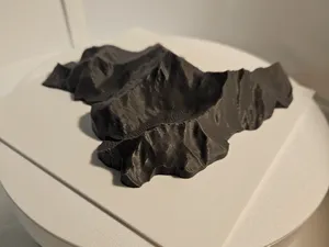 Mount Everest Scaled Model – A 3D-Printed Tribute