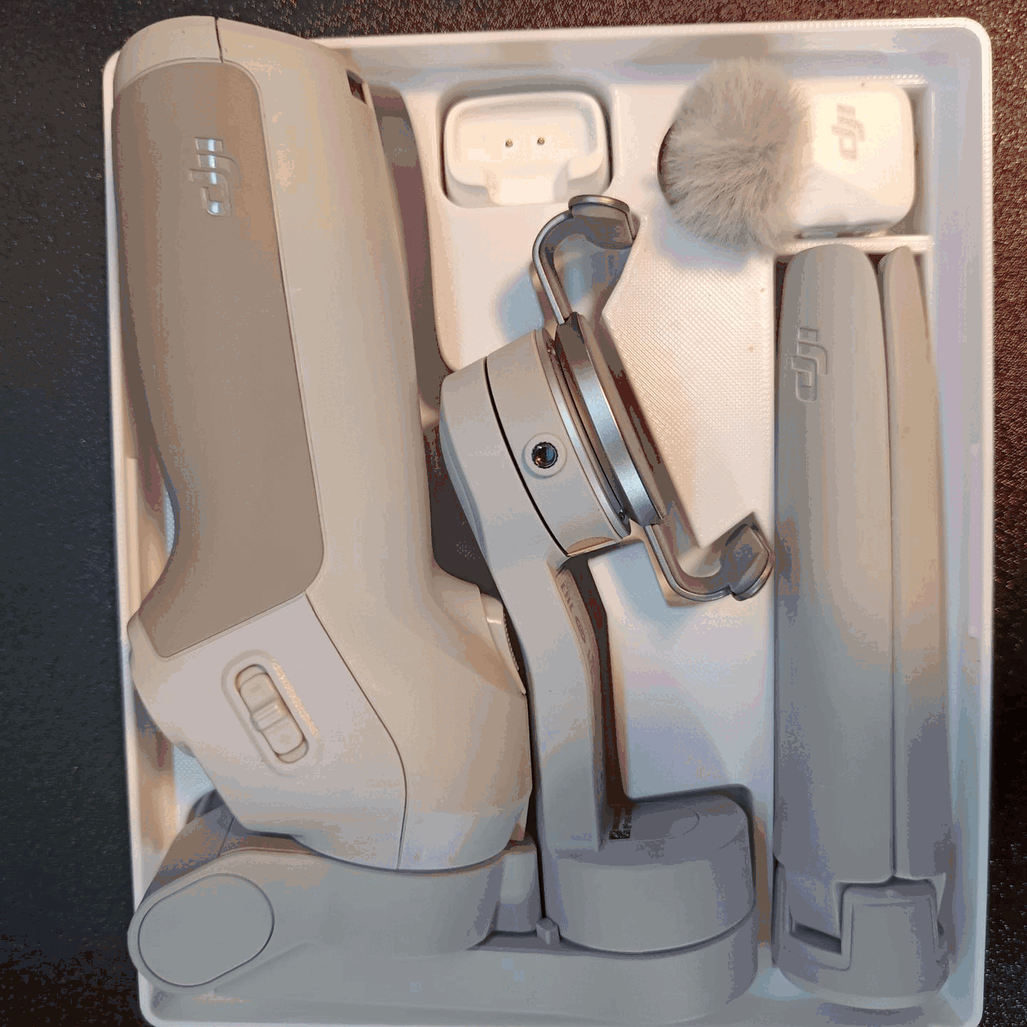 DJI OSMO SE+6 MOBILE+ DJI MIC MINI CASE