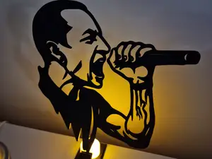 Chester Bennington 2D Geometry Portret Linkin Park