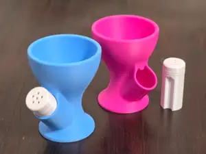 EIKO Eierbecher mit Salzstreuer