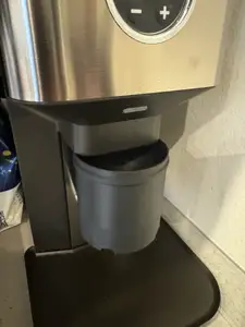 Container for ground coffee from the Lelit William