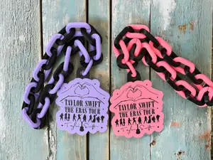 Oversized Taylor Swift Era Tour Chain