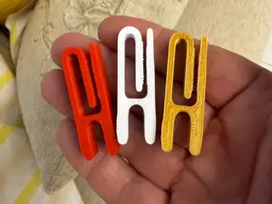 Clip per chiudere sacchetti e confezioni
