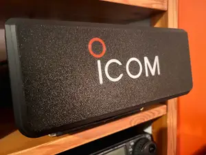 ICOM IC-7300 protective front cover