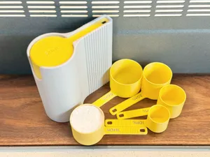 Measuring Cup with Smart Storage