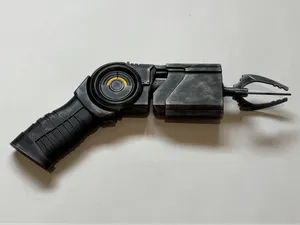 Batman Arkham Shadow Grapnel Gun