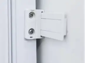 Sliding door rail for integrated fridge