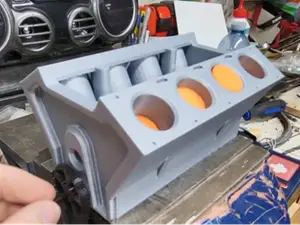 Simple V8 Engine