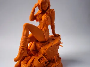 Android C18 Figurine