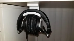 Headphone Holder