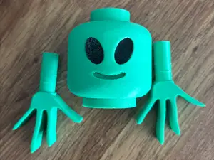 Alien Head and Hands for Big Brick Man