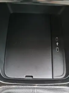 Skoda Octavia 4 phone tray